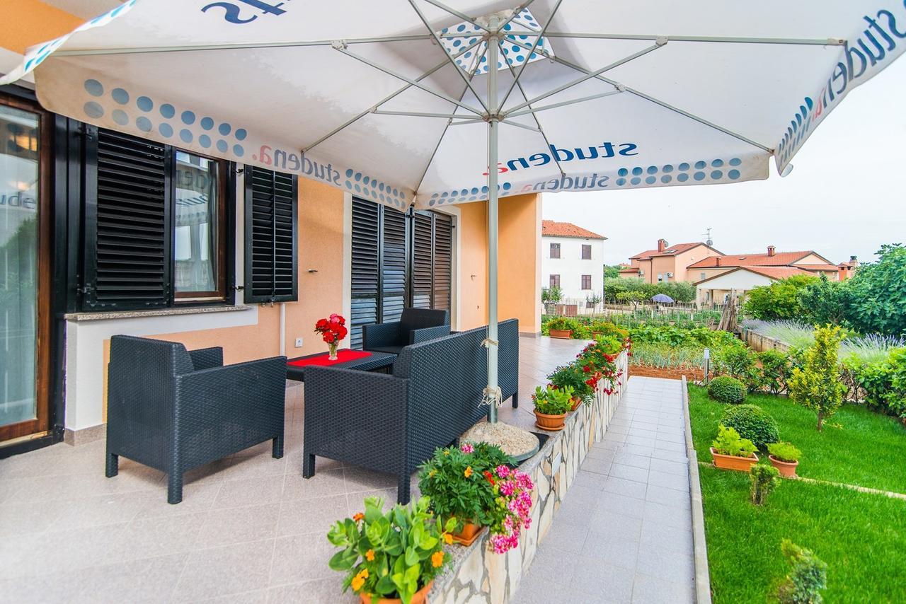 Apartment Stela Poreč Kültér fotó